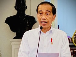 Jokowi Pamer Capaian 281 Juta Suntikan Vaksinasi: Ini Bukan Barang Mudah