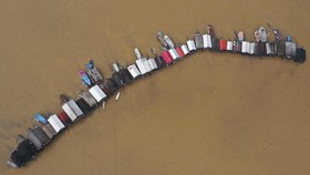 FOTO: Marak Penambang Emas Ilegal di Sungai Amazon
