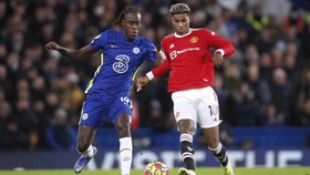 Hasil Babak Pertama: Ronaldo Cadangan, Man Utd Tahan Imbang Chelsea