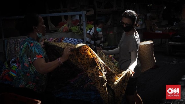 FOTO: Bermain Cahaya Pagi di Pasar Ubud