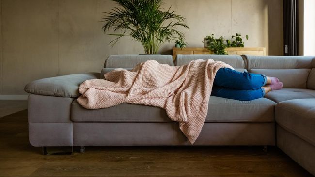 Berikut beberapa posisi tidur yang bisa mengurangi rasa sakit saat haid.