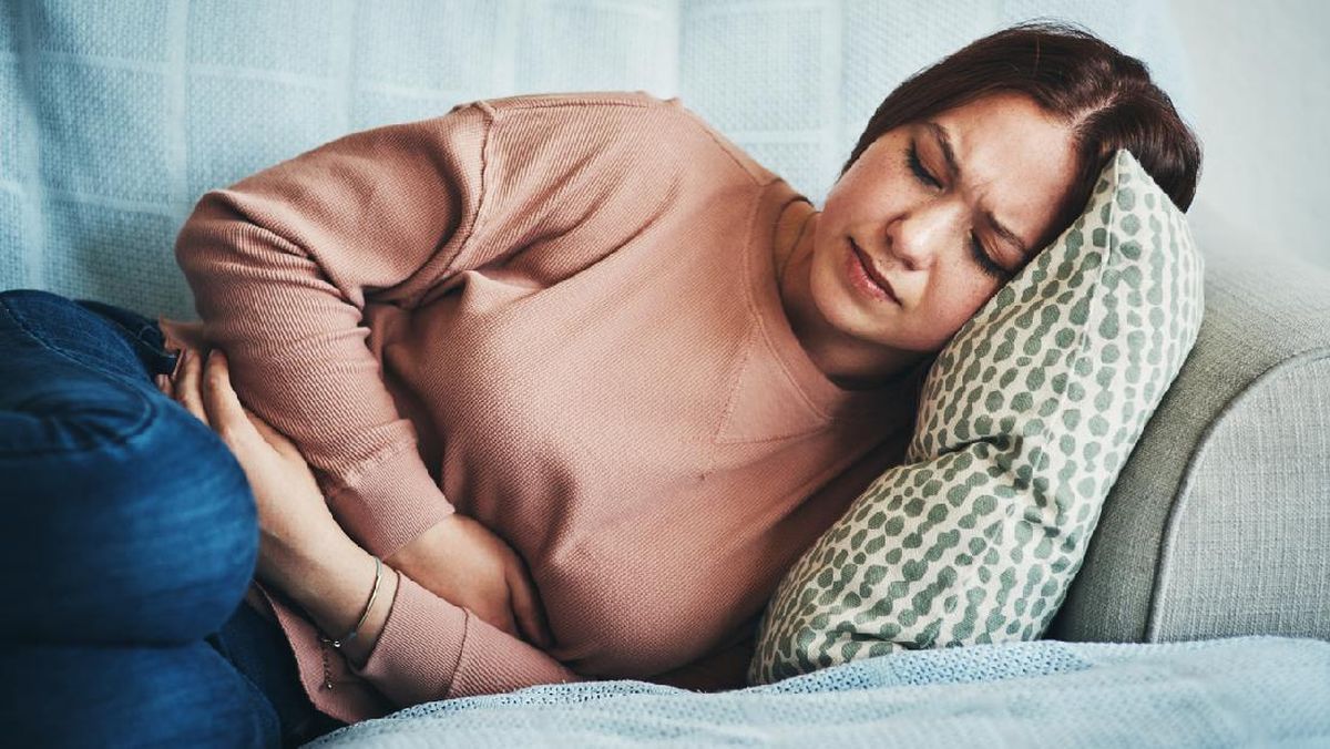 Kerap Merasa Kelelahan Saat Menstruasi? Ini Penyebabnya