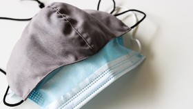 Jenis Masker Rekomendasi Dokter untuk Cegah Varian Omicron