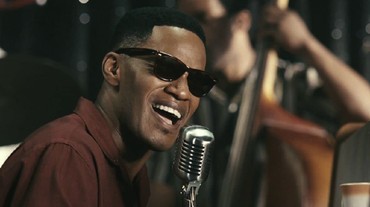img-title Jamie Foxx Diduga Orang yang Melaporkan P Diddy ke FBI