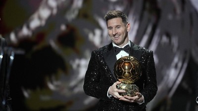 Beda Gaya Messi dan Ronaldo soal Label Pemain Terbaik