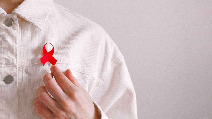 Stop Stigma Terhadap ODHA, Ini 5 Cara Penularan HIV yang Wajib Kamu Ketahui!