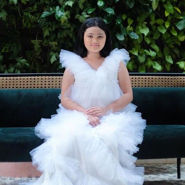 7 Penampilan Terbaru Amora Putri KD & Raul Lemos, Cantik Manglingi!