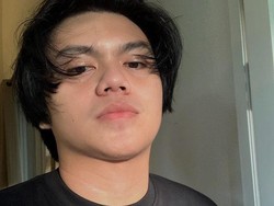 Lirik Lagu Sweet Hurting - Gangga ft Valentina Ploy