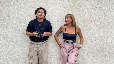 img-title Dapat Restu Orang Tua, Awkarin dan Gangga Bakal Nikah Tahun Ini?