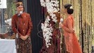 Vidi Aldiano dan Sheila Dara Aisha gelar acara tunangan hari ini Rabu &lpar;1&sol;11&rpar; secara tertutup&period; Yuk intip momennya&excl;