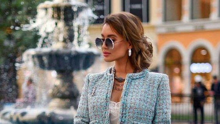 BeauPicks: Tampil Stylish dan Chic Memakai Tweed Jacket Berharga Terjangkau