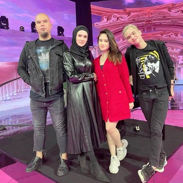 Tak Anggap Orang Tua, Ini Panggilan Dul untuk Mulan Jameela