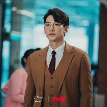 Agensi Rain dan Jo Jung Suk Beri Bantahan soal Rumor Perselingkuhan