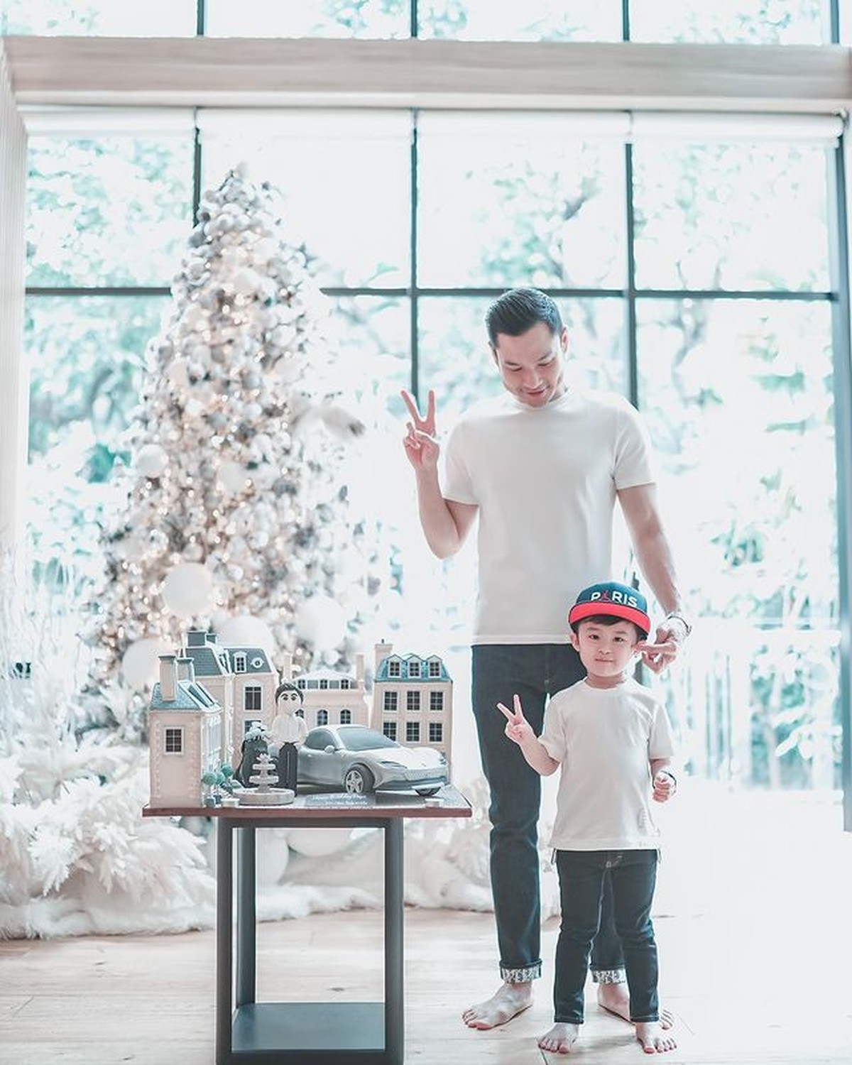 Harvey Moeis&comma; Suami Sandra Dewi baru saja merayakan ulang tahunnya yang ke 36&period; Yuk intip momen ultahnya&excl;