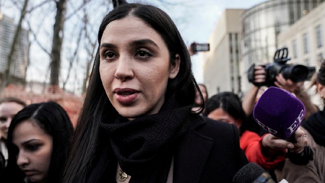 Hakim Amerika Serikat memvonis hukuman 3 tahun penjara terhadap istri gembong narkoba dunia asal Meksiko Joaqin "El Chapo" Guzman, Emma Coronel Aispuro.