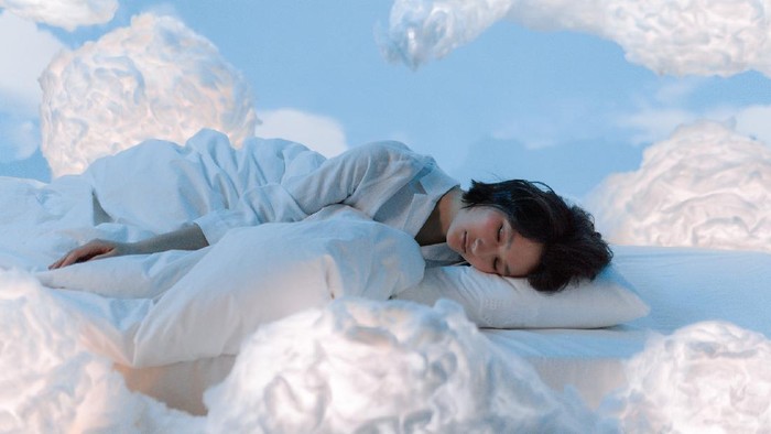 Saat Kamu Beristirahat, Bahan Skincare Ini Malah Bekerja