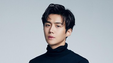 img-title Unggahan Perdana Kim Seon Ho di IG, Minta Maaf ke Penggemar