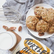 Ngemil Tanpa Ribet, Cobain Bikin Cookies Pisang dengan 3 Bahan yang Pasti Ada di Minimarket!