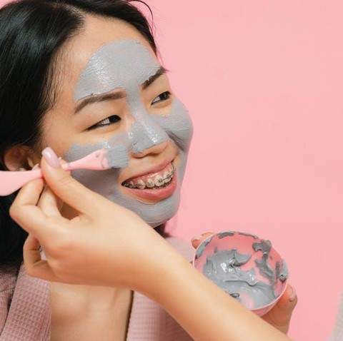 Zorg Hoorzitting Afsnijden 5 Masker Wajah Terbaik yang Selalu Habis Diburu Sepanjang 2021, Ada yang Kebanjiran sampai 170 Ribu Zorg Hoorzitting Afsnijden 5 Masker Wajah Terbaik yang Selalu Habis Diburu Sepanjang 2021, Ada yang Kebanjiran sampai 170 Ribu