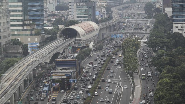 PT KAI (Persero) akan menggunakan dana PMN sebesar Rp6,9 triliun untuk proyek LRT Jabodebek dan Kereta Cepat Jakarta-Bandung.