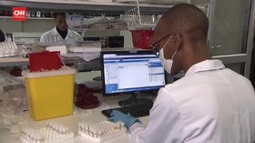 VIDEO: Ahli Ungkap Varian Omicron Hanya Sebabkan Gejala Ringan