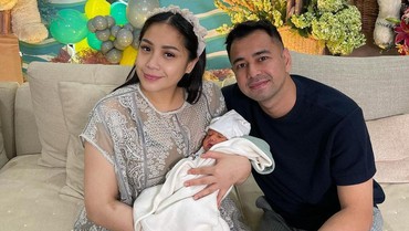 img-title Wajah Diperlihatkan, Hidung Mancung Anak ke-2 Raffi-Nagita Jadi Sorotan