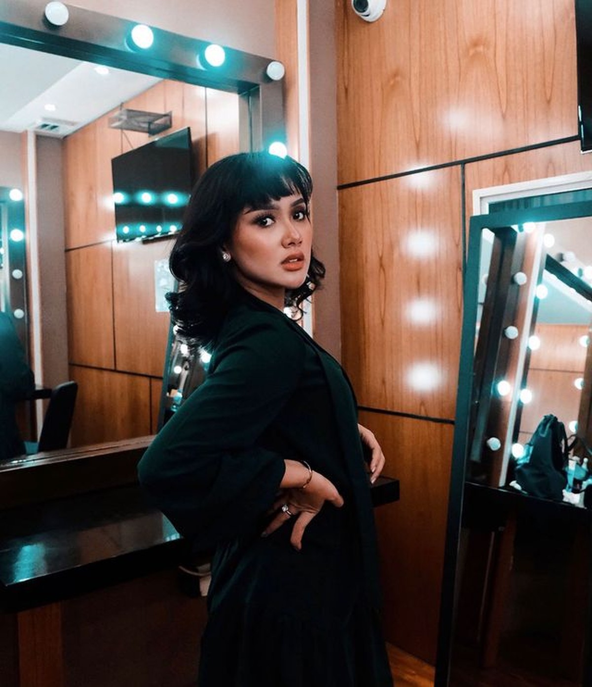 Cita Citata baru-baru ini melampiaskan kekesalannya karena wajahnya disebut beda dan diejek aneh&period; Yuk intip potret terbarunya&excl;