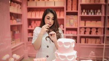 img-title Novia Widyasari Ternyata Sempat Curhat ke Celine Evangelista tapi Tak Dibalas