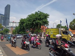 Puncak Musim Hujan di Jatim Tapi Udara Bikin Gerah, Kenapa Ya?