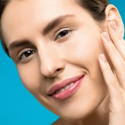 5 Bahan Aktif pada Skincare yang Dipercaya Bisa Perkuat Skin Barrier