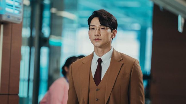 Jung Ji-hoon atau yang lebih dikenal sebagai Rain akan membintangi drama baru berjudul Ghost Doctor.