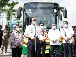 Koantas Bima Gabung JakLingko, Anies Harap Transportasi Umum Makin Diminati