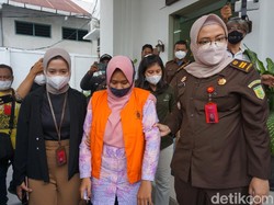 Guru Honorer di Mojokerto Korupsi Dana PNPM Mandiri Rp 465 Juta Dijebloskan Bui