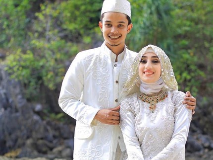 Pria RI Bawa Pulang Istri Turki ke Indonesia, Temani Tes CPNS Hingga Jualan Hijab