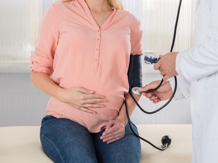 7 Gejala Preeklamsia Ringan & Berat, Segera Hubungi Dokter Sebelum Memburuk