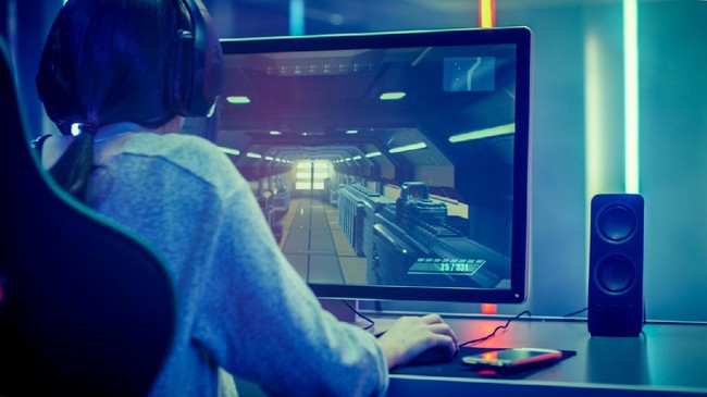 Kominfo memblokir Steam karena belum mendaftar PSE, developer lokal didorong menjadi solusi.