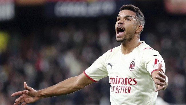 Pemain AC Milan, Junior Messias tak mau masa lalunya terus-menerus dibahas dan ingin fokus pada perjalanan kariernya saat ini.