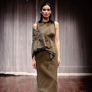 Awet Muda Di Usia 42 Tahun, Begini Tampilan Fashionable Marsha Timothy