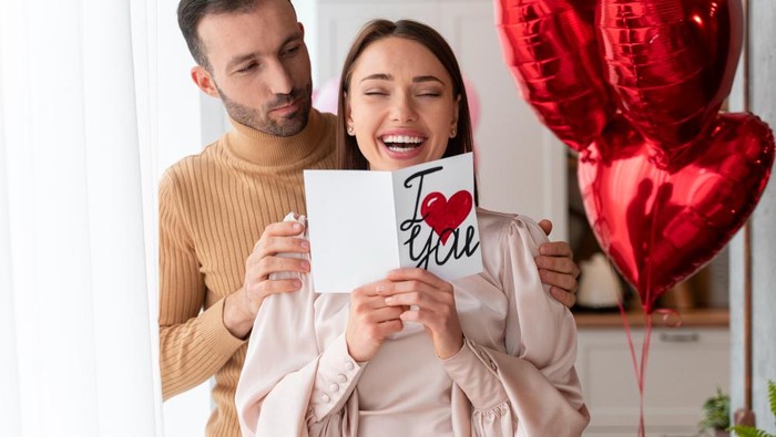 4 Rahasia Ini Hanya Diketahui oleh Perempuan yang Menjalin Hubungan dalam Waktu yang Lama, Apa Saja?