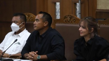 DATANG KE SIDANG DENGAN PENGAWALAN