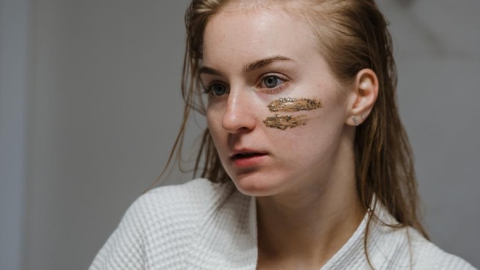 Skincare Berlapis Nggak Masalah, Ini 5 Tips Layering Biar Nggak Menggumpal Skincare Berlapis Nggak Masalah, Ini 5 Tips Layering Biar Nggak Menggumpal
