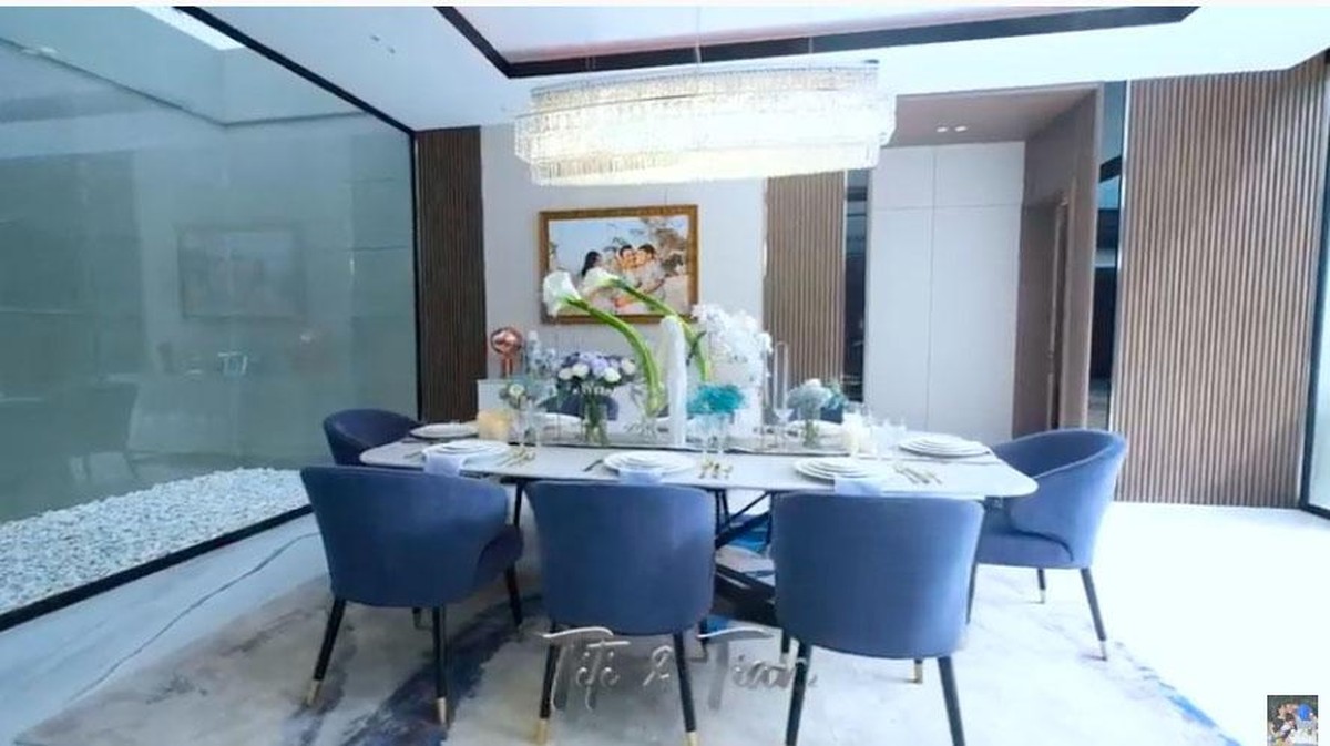 Rumah Titi Kamal dan Christian Sugiono