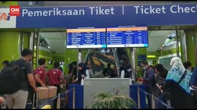 VIDEO: Reuni 212, Kereta Jarak Jauh Berangkat dari Stasiun Jatinegara
