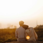 Zodiak Hari Ini: Jangan Heran, Kenali 5 Karakter Sagitarius saat Kencan