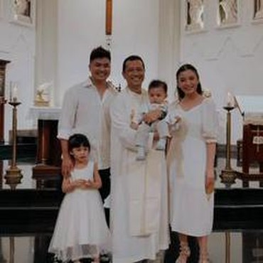 15 Artis Indonesia Beragama Katolik, Ada yang Sudah Mualaf