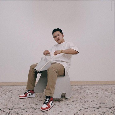 7 Potret Abimanyu Bhakti Jurnalrisa yang Diisukan Pacari Adhisty Zara