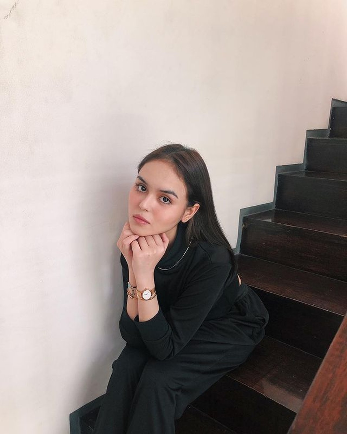 Laura Anna tuntut mantan kekasihnya Gaga Muhammad usai kecelakaan 2 tahun lalu yang menyebabkan ia lumpuh total&period; Yuk intip potretnya&excl;