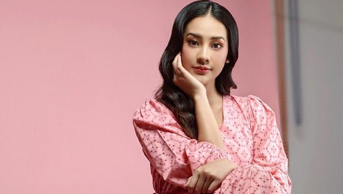 Anya Geraldine