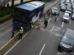 TransJakarta Bakal Reorganisasi Internal Buntut Rentetan Kecelakaan Bus