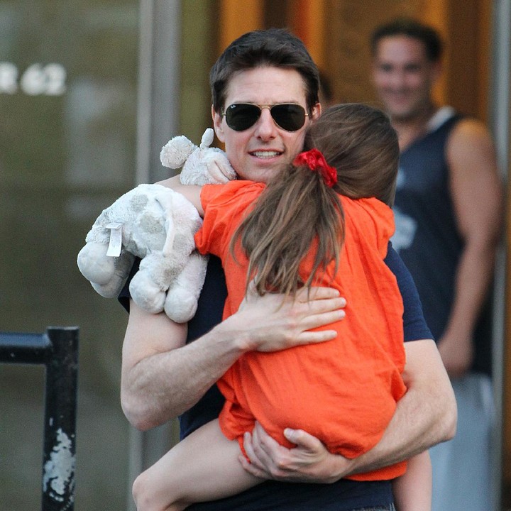 <p>Waktu Suri masih di dalam kandungan, Tom Cruise sangat menantikan kelahirannya. Bahkan, diberitakan Tom sampai membeli alat USG sendiri lho. (Foto: AP/Kathy Willens)</p>